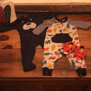 One piece 6-9 months and fox leather shoes